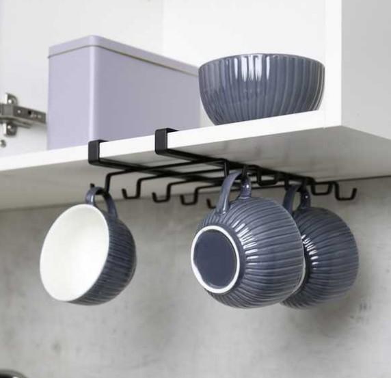 Wenko dobbelt kopholder til køkkenoverskab - Sort Wenko dobbelt kopholder til køkkenoverskab - Sort