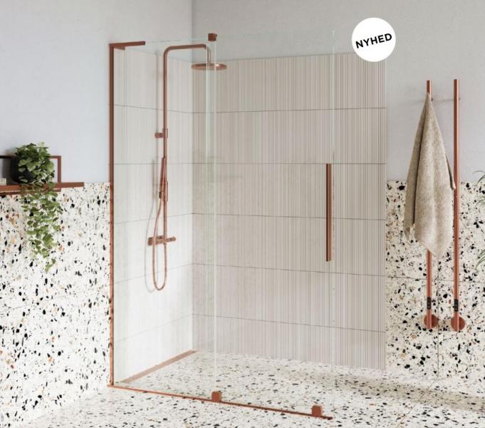 Strømberg Faro 12 walk-in brusevæg m/skydedør 800mm - Klart glas/børstet kobber Strømberg Faro 12 walk-in brusevæg m/skydedør 800mm - Klart glas/børstet kobber