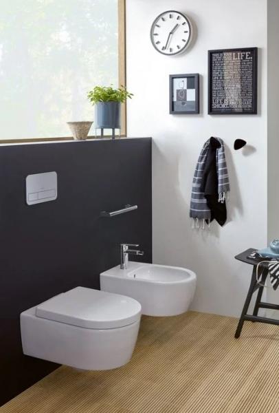 Villeroy & Boch Avento Rimless v&aelig;gh&aelig;ngt toilet inkl. s&aelig;de - Hvid