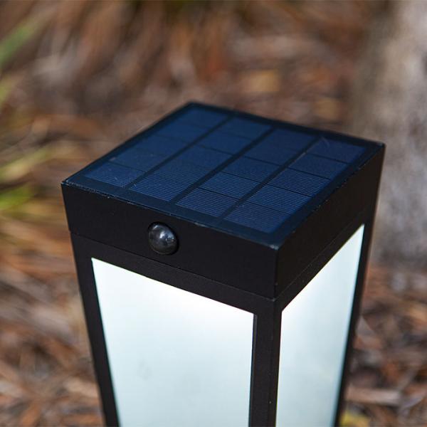 Lutec Dias Solar udend&oslash;rslampe m/frostet glas, sensor og jordspyd - Sort