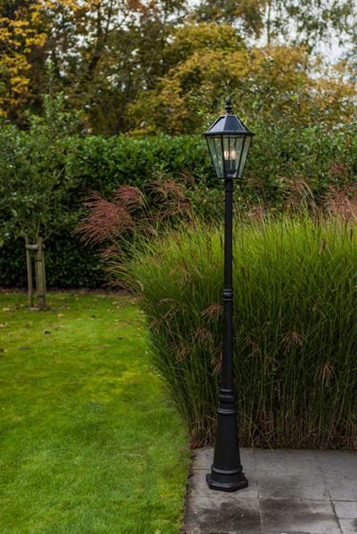 Lutec Solar London udendørs standerlampe m/solceller Lutec Solar London udendørs standerlampe m/solceller