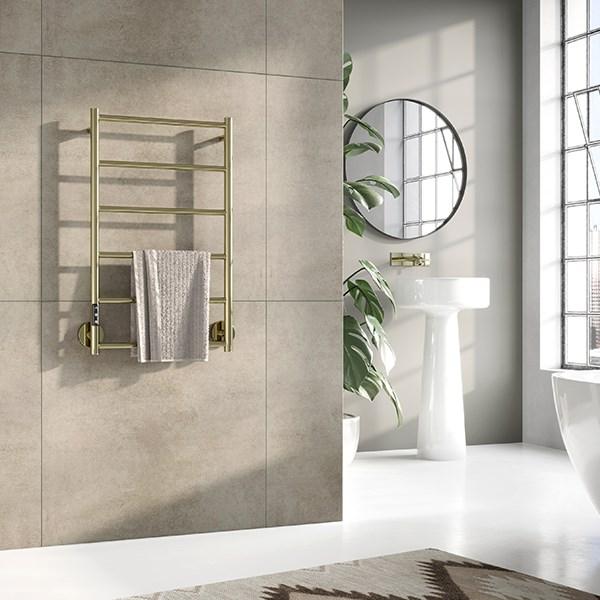 Strømberg Cento håndklædetørrer - 50x80 cm - Lakeret messing Strømberg Cento håndklædetørrer - 50x80 cm - Lakeret messing