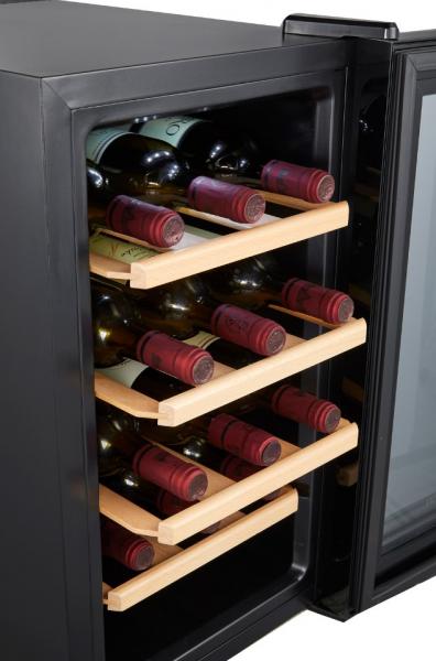 Cavin Northern Collection 82 fritstående ølkøleskab - Sort Cavin Northern Collection 82 fritstående ølkøleskab - Sort