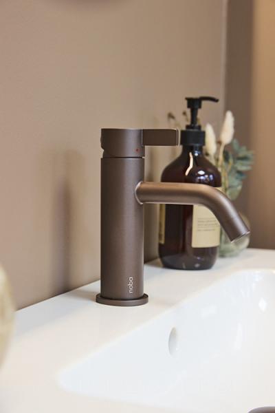 Cassøe Noba W4 håndvaskarmatur - Mat bronze Cassøe Noba W4 håndvaskarmatur - Mat bronze